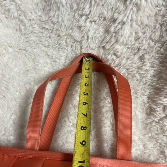 Harvey’s the original seatbelt bag orange baguette style shoulder bag. - Picture 10 of 13